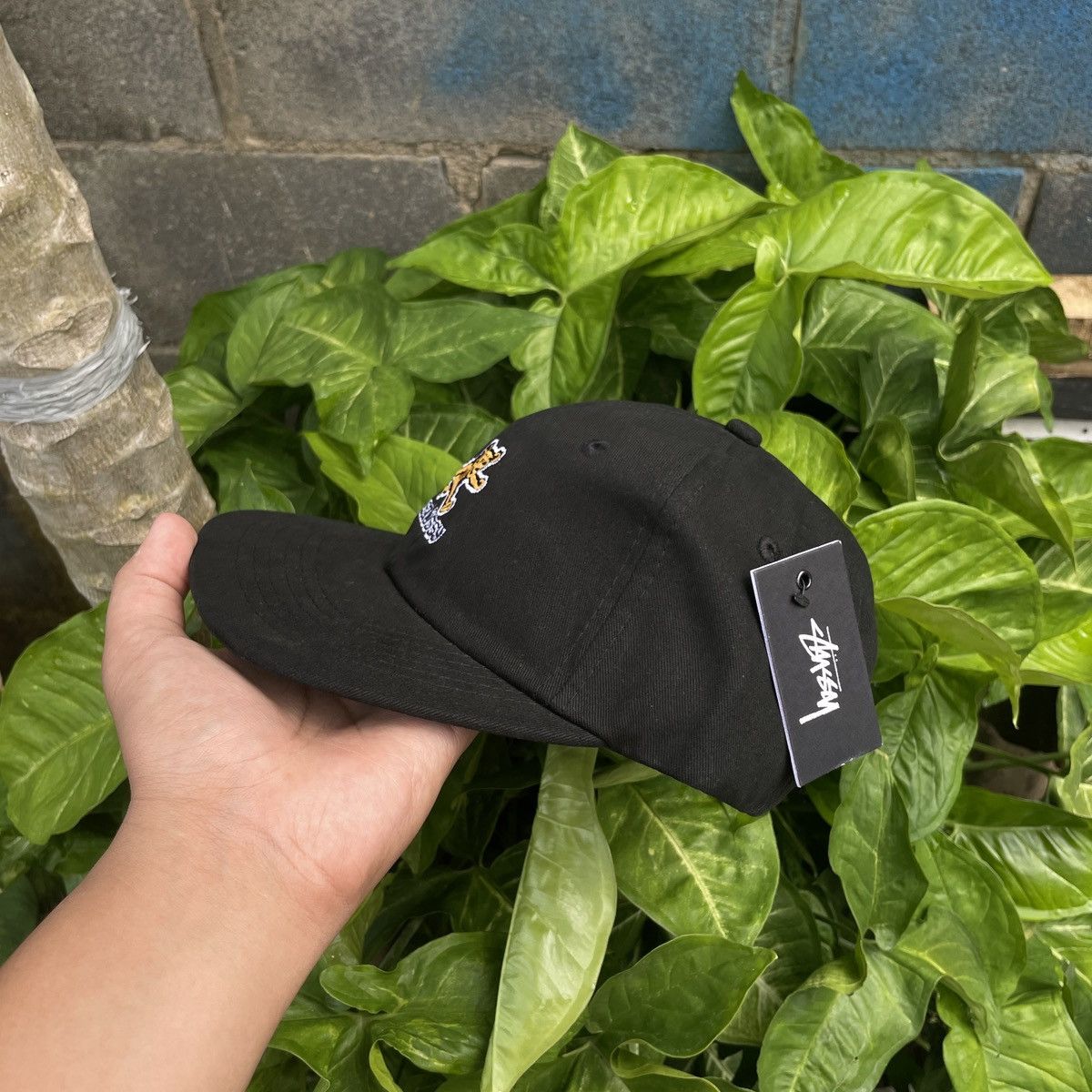Other STUSSY STRAPBACK BEAR CAP - BLACK Size ONE SIZE - 3 Thumbnail
