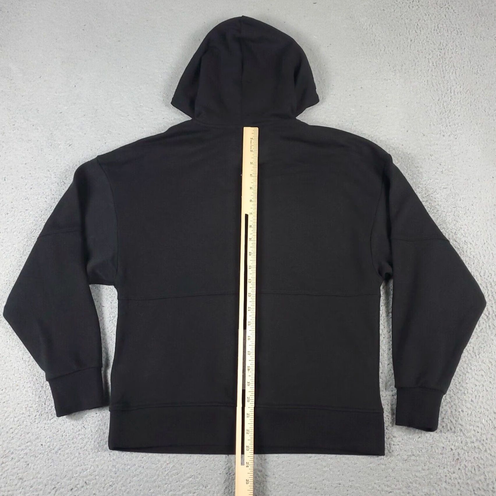Puma PUMA Hoodie Mens Small Black Casual Pullover Sweatshirt Size US S / EU 44-46 / 1 - 7 Thumbnail