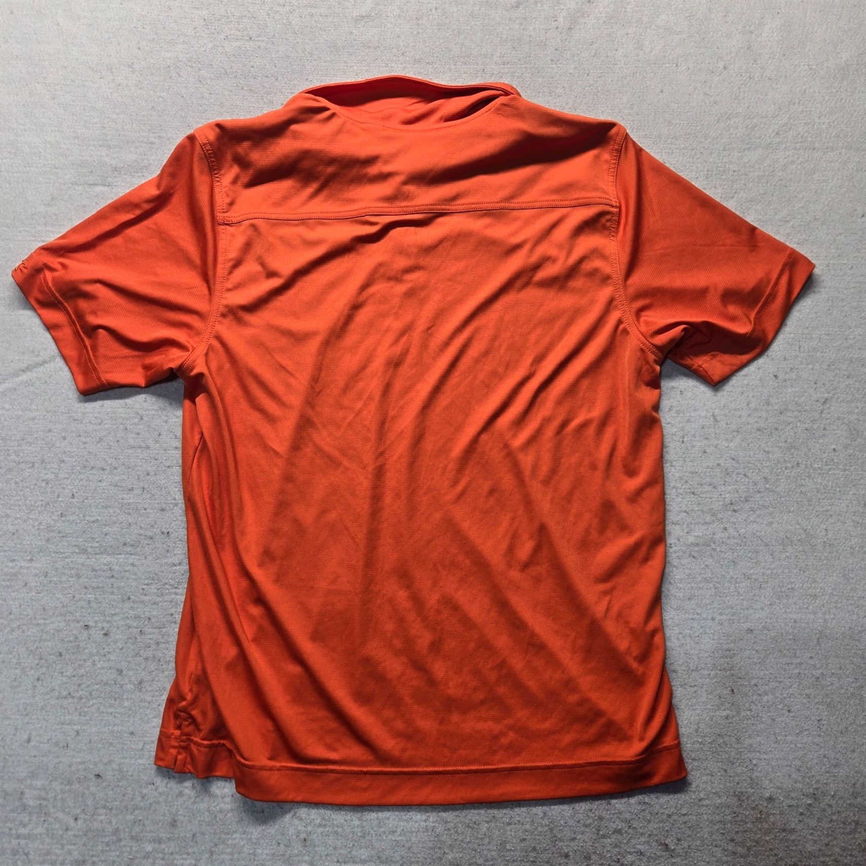Cutter & Buck Cutter Buck Polo Shirt Solid Orange Golf Dry Tec Adult Men's L Orange Polo Shirt Golf Size US L / EU 52-54 / 3 - 6 Thumbnail