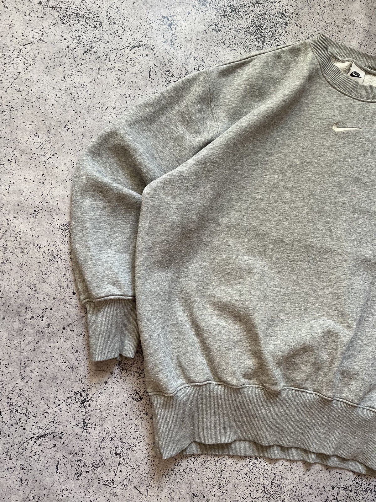 Nike Vintage Nike Center Swoosh Sweatshirt Crewneck USA Size US S / EU 44-46 / 1 - 3 Thumbnail
