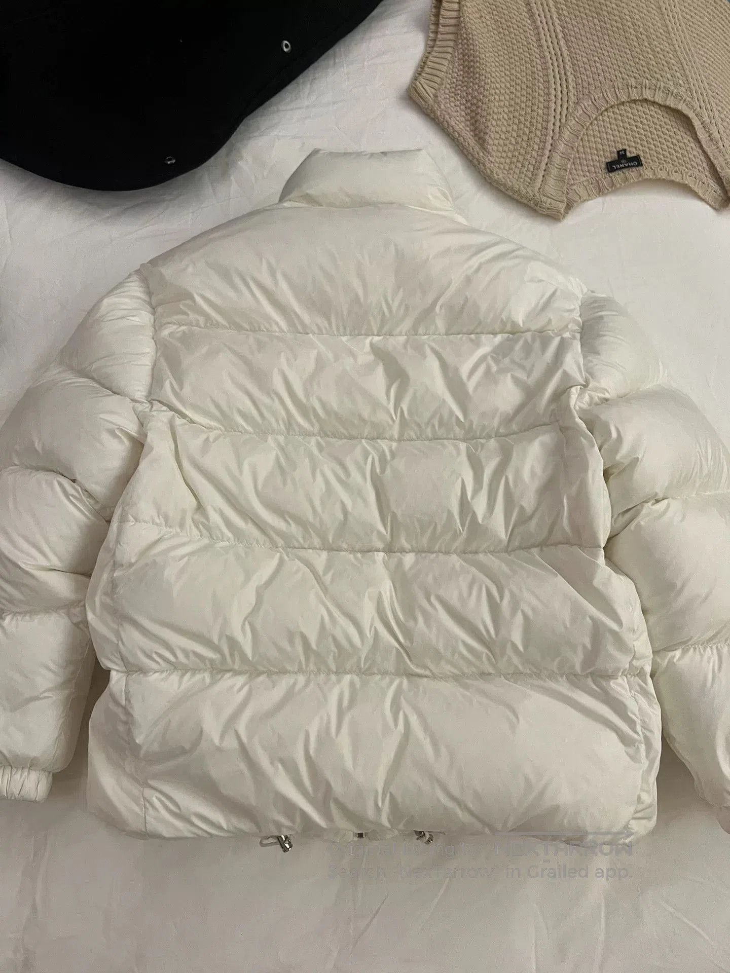 Prada Prada Logo White Down Jacket Size 38. Size M / US 6-8 / IT 42-44 - 2 Thumbnail