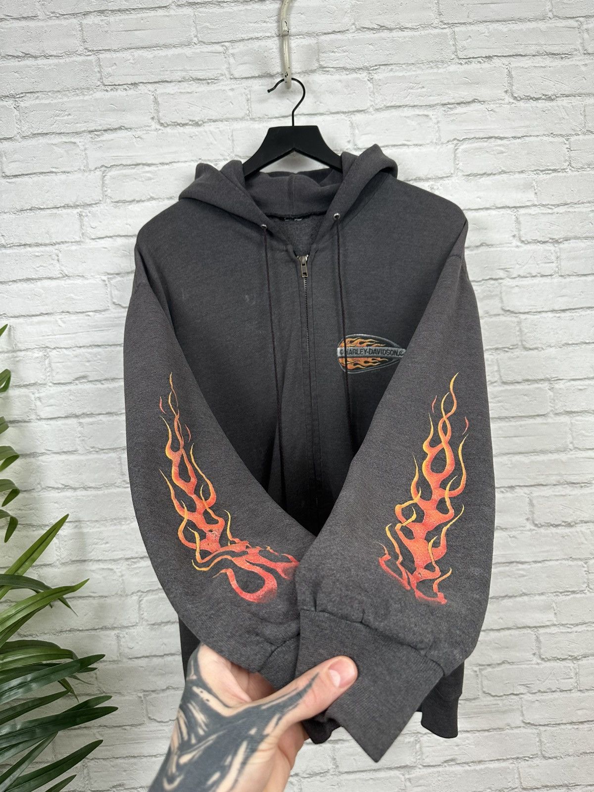 Harley Davidson (XL) SICK FADED VINTAGE Flames Harley Davidson Zip Up Hoodie Size US XL / EU 56 / 4 - 3 Thumbnail
