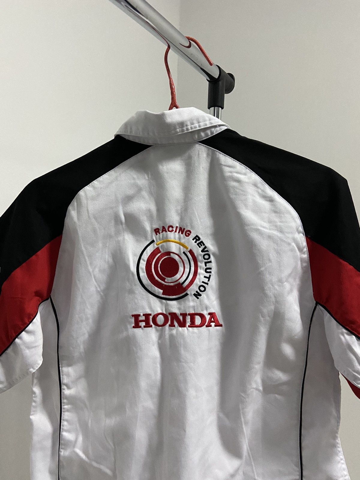 Honda × Vintage Honda Racing buttons big logo formula 1 team Size US M / EU 48-50 / 2 - 4 Thumbnail