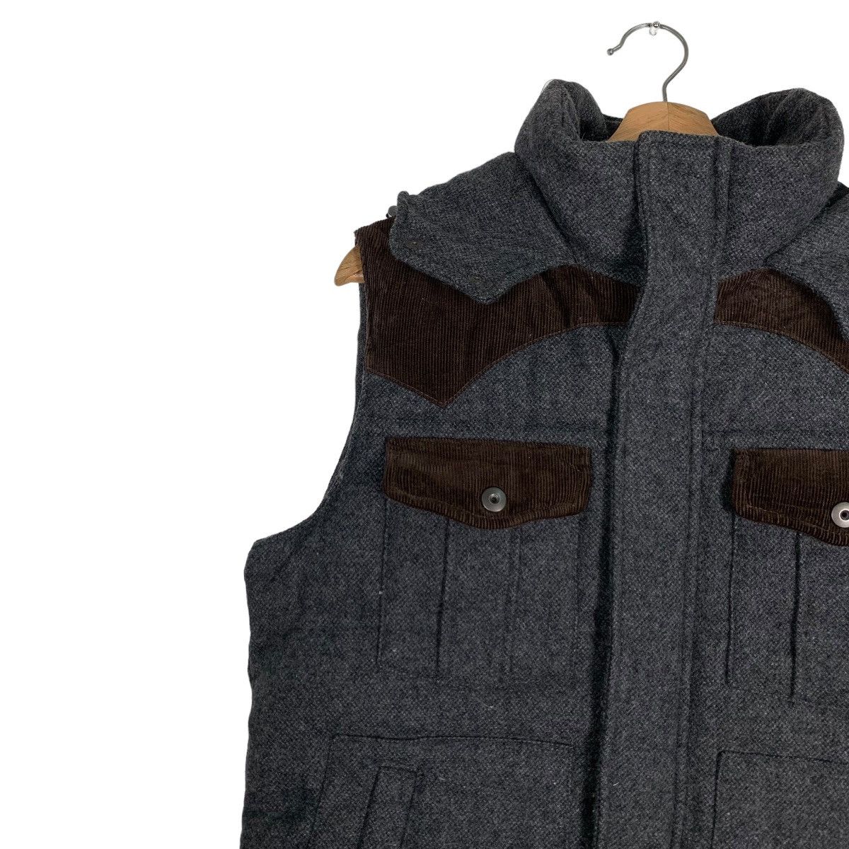 5351 POUR LES HOMMES 5351 Pour Les Hommes Hooded Puffer Vest #0529-C24 Size US M / EU 48-50 / 2 - 6 Thumbnail