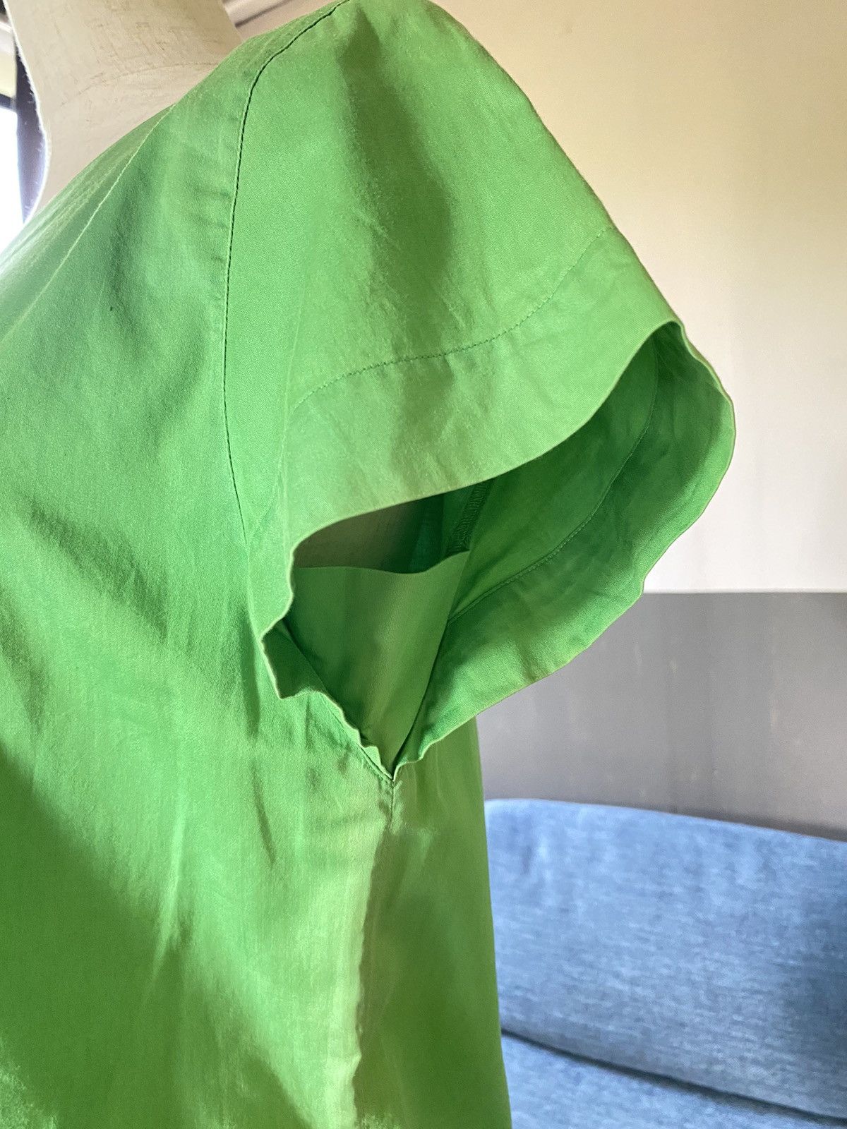 Yves Saint Laurent YVES SAINT LAURENT YSL Bright Green Satin Blouse Size S / US 4 / IT 40 - 7 Thumbnail