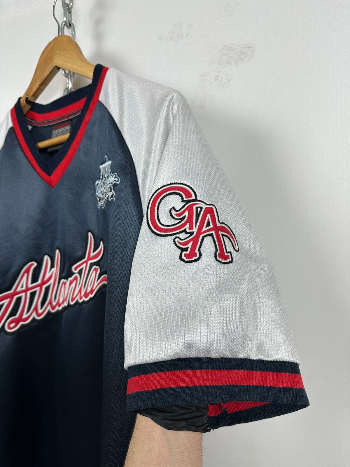 Fubu Vintage Fubu Atlanta City Series Rap Hip-Hop Jersey T-Shirt Size US L / EU 52-54 / 3 - 9 Thumbnail