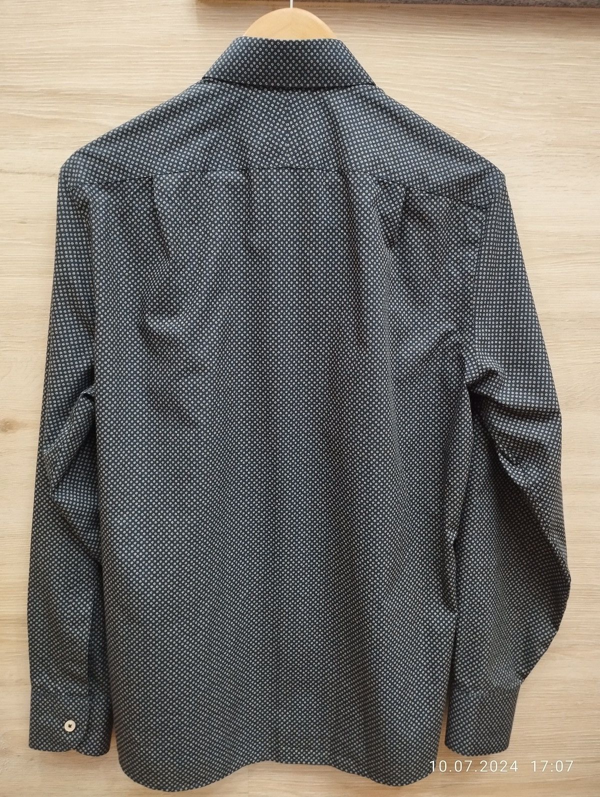 Charles Tyrwhitt Charles Tyrwhitt Mens Button Down Slim Fir Casual Shirt Size US M / EU 48-50 / 2 - 2 Thumbnail