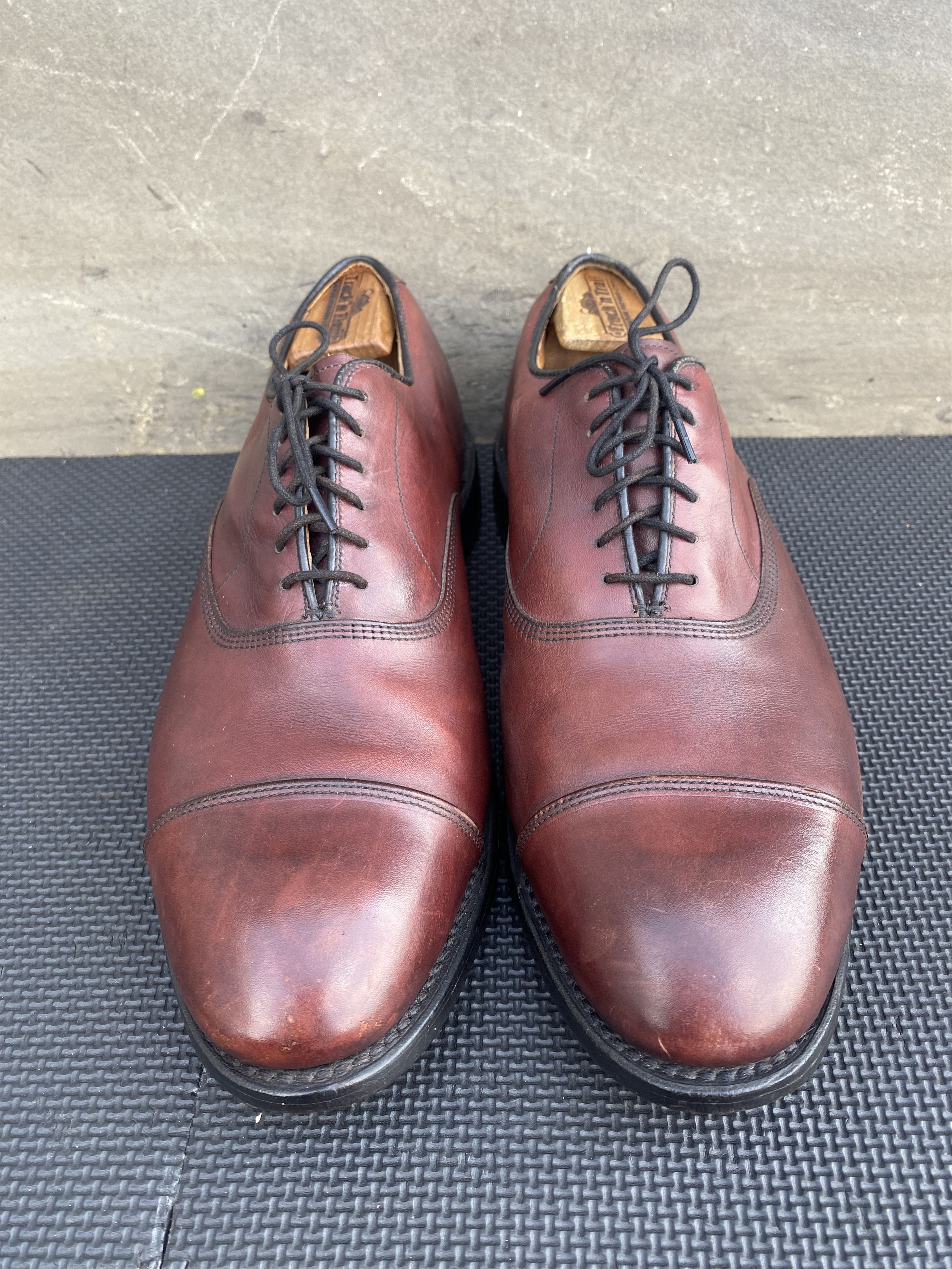 Allen Edmonds Allen Edmonds Park Avenue Cap Toe Oxford Dress Leather Size US 10 / EU 43 - 2 Thumbnail