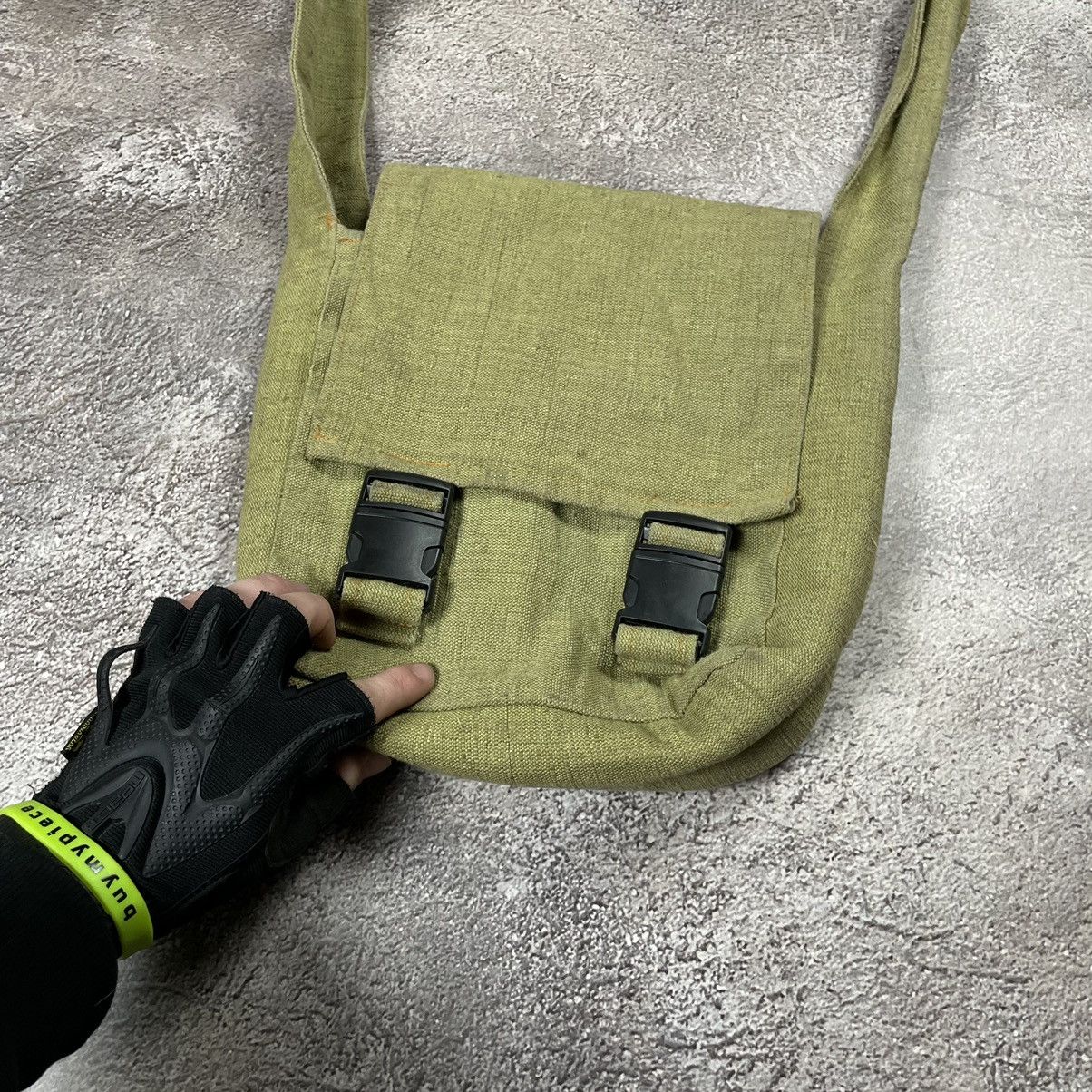 Vintage Vintage Y2K Military Crossbody Bag Techwear Streetwear OS Size ONE SIZE - 2 Thumbnail