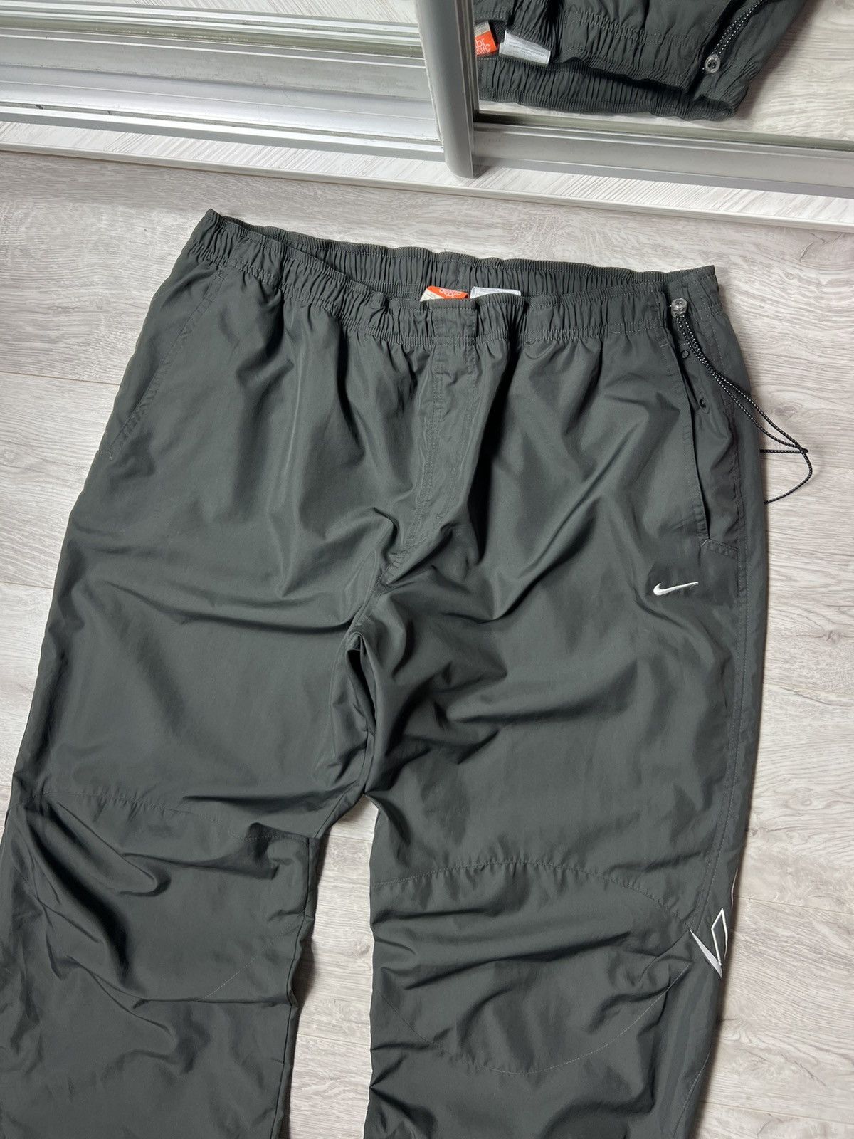Nike Vintage Nike Air Big Logo Nylon Track Pants (Sweatpants) Size US 40 / EU 56 - 6 Thumbnail