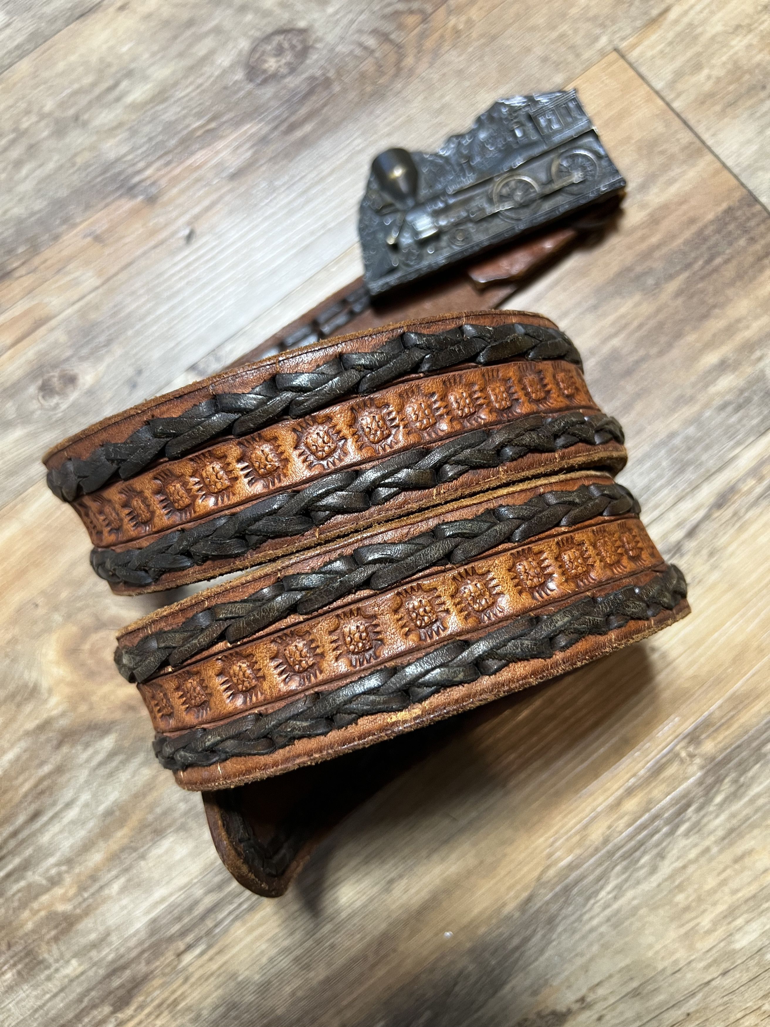 Vintage Vintage 1977 Capt Hawks Steam Engine Train Pipe Buckle Size 38 - 5 Thumbnail