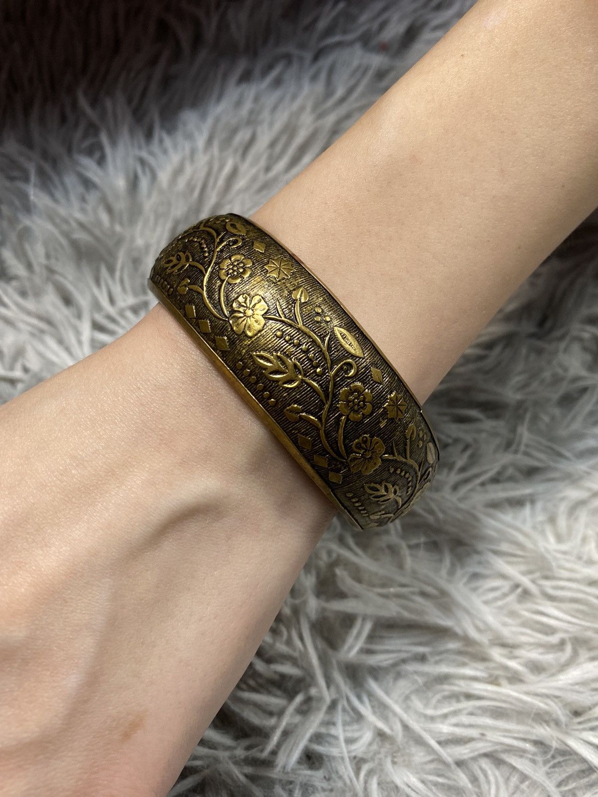 Jewelry Ornate Vintage Brass Cuff Bracelet | Japanese Brand Size ONE SIZE - 16 Thumbnail