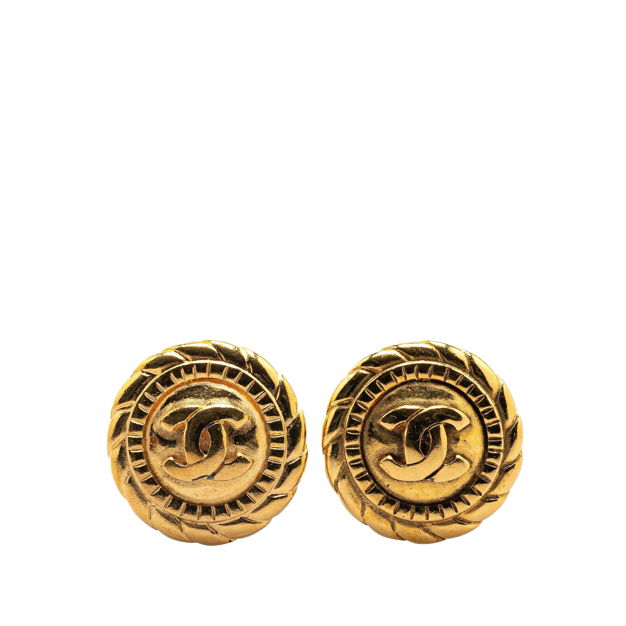 Chanel Chanel Gold Plated CC Round Clip on Earrings Gold Size ONE SIZE - 1 Thumbnail