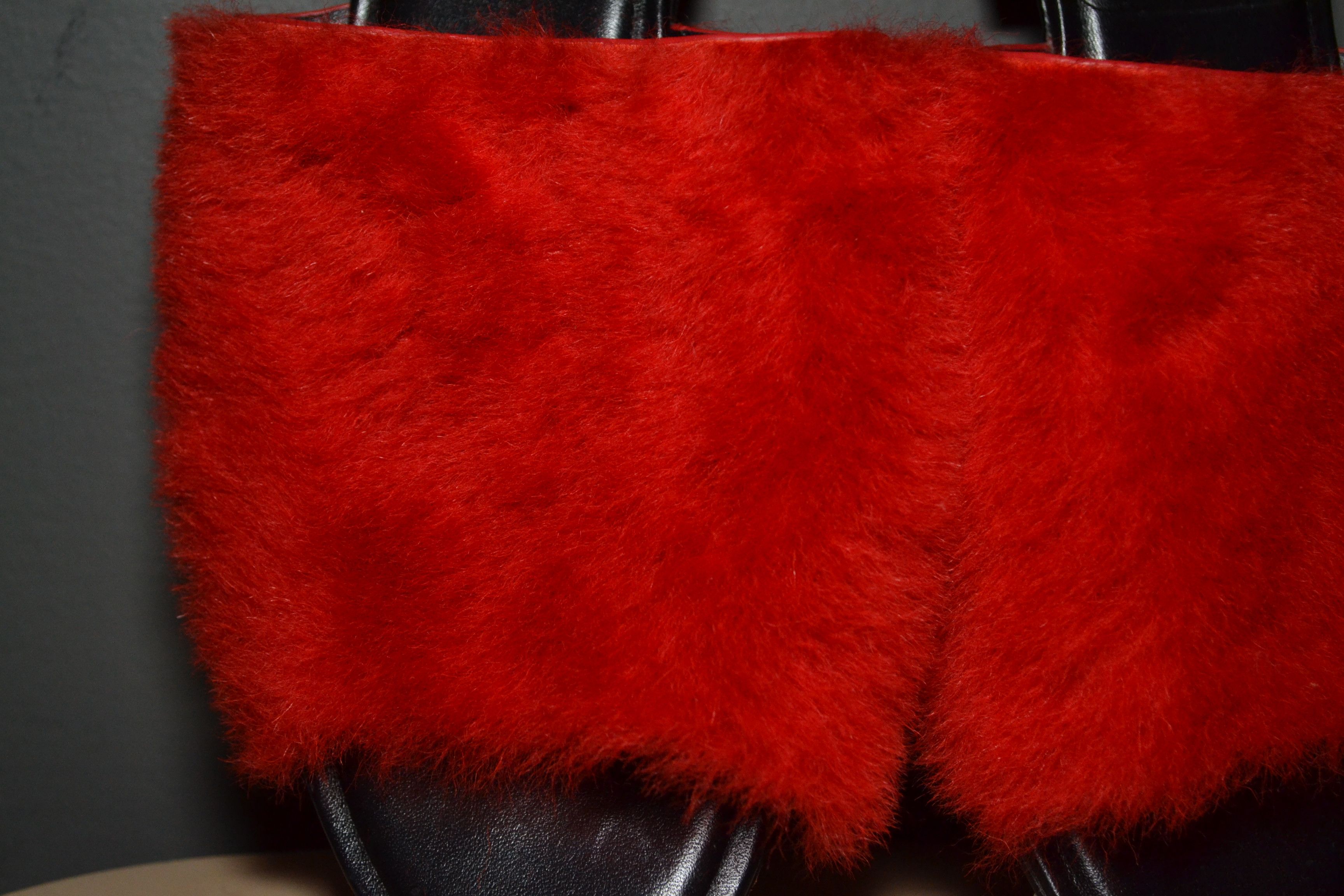 Diane von Furstenberg Diane Von Furstenberg Mules/Slides Red Fur Size 10 Size US 10 / IT 40 - 4 Thumbnail