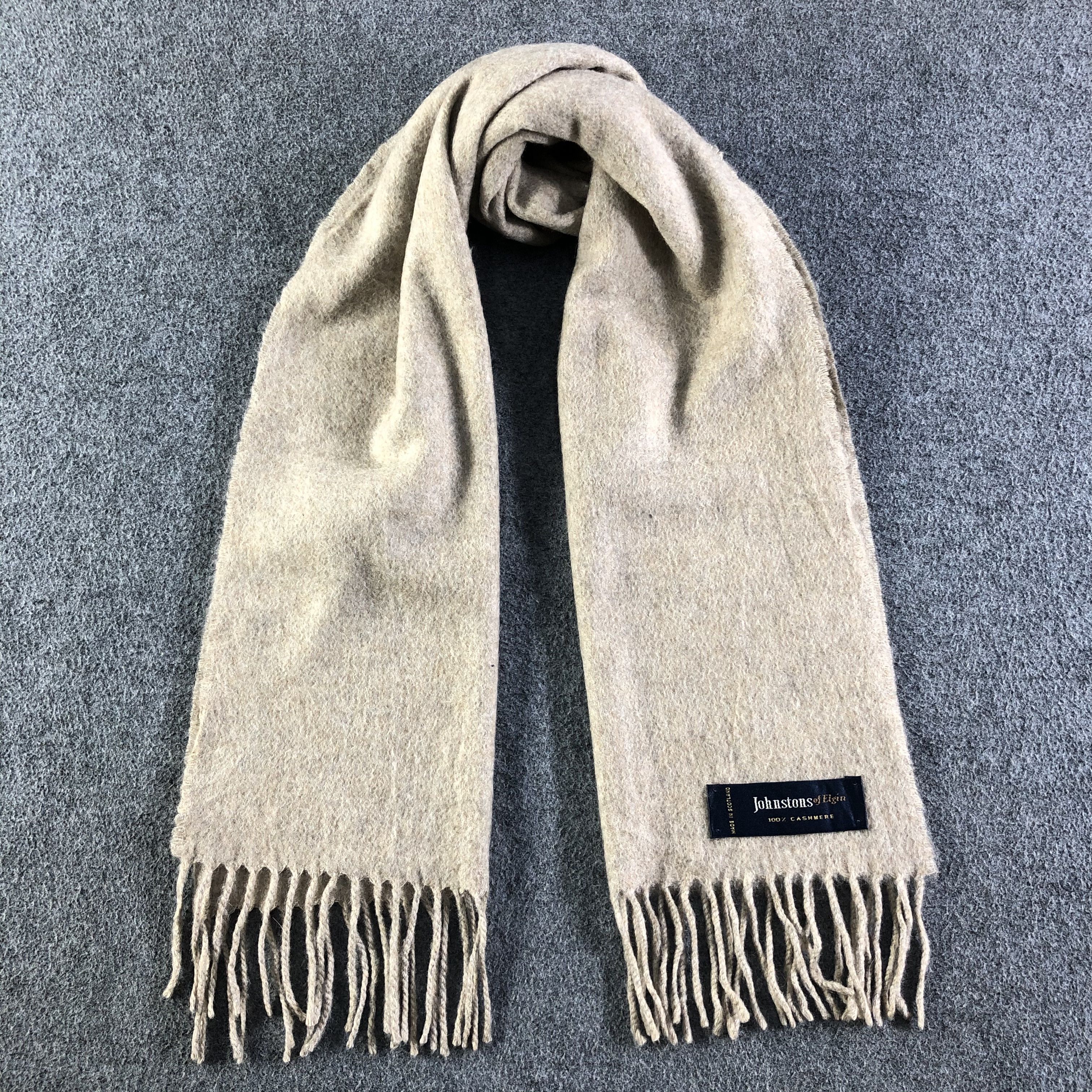 Johnstons Of Elgin Johnstons Of Elgin Cashmere Scarf / Muffler / Neckwear Size ONE SIZE - 1 Thumbnail