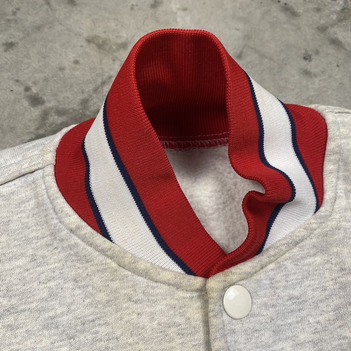 MLB OG 90s Distressed MLB Atlanta Braves Varsity Jacket Size US M / EU 48-50 / 2 - 10 Thumbnail