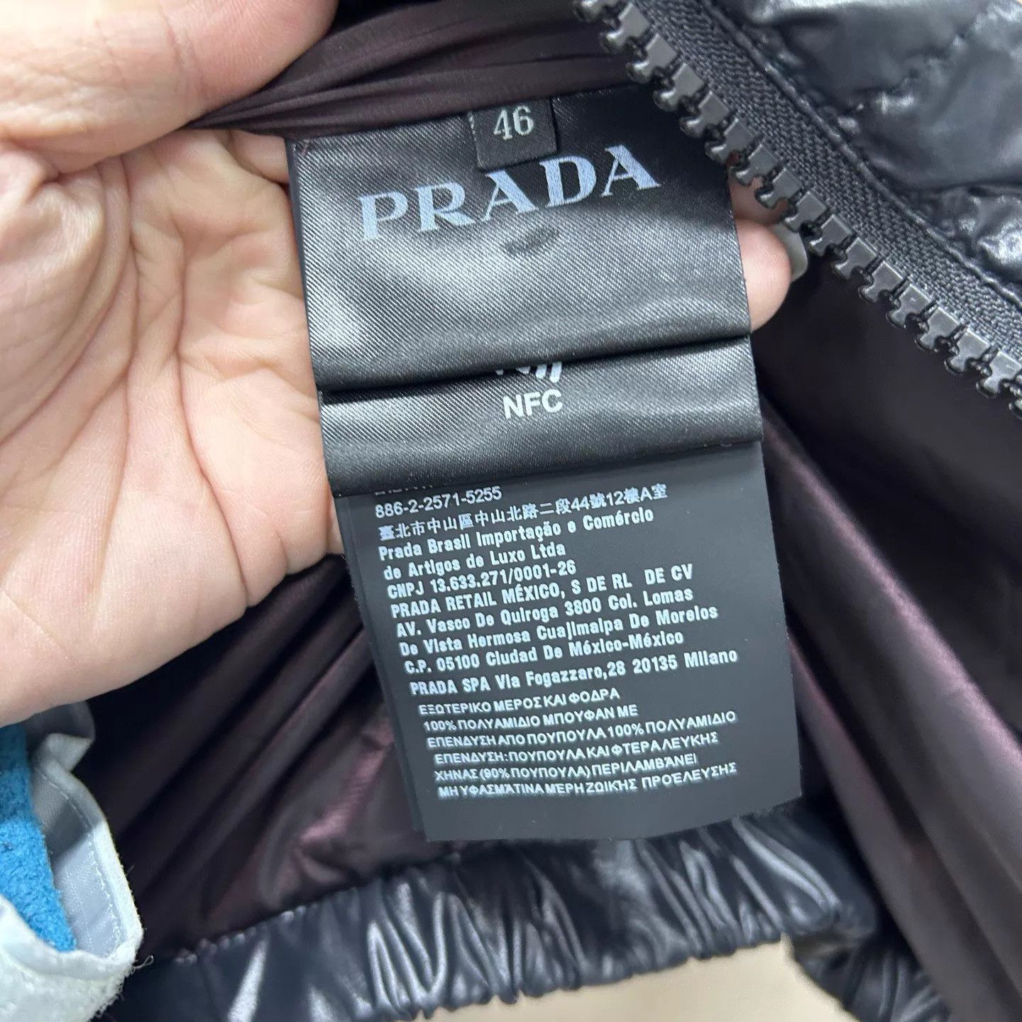 Prada Prada Black Down Vest 99 New 46 Size US S / EU 44-46 / 1 - 5 Thumbnail