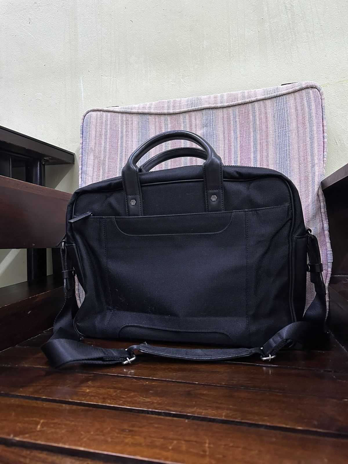 Lanvin Lanvin Black Messenger Bags Size ONE SIZE - 2 Thumbnail