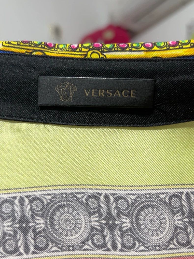 Versace Versace Silk print shirt Size M / US 6-8 / IT 42-44 - 4 Thumbnail