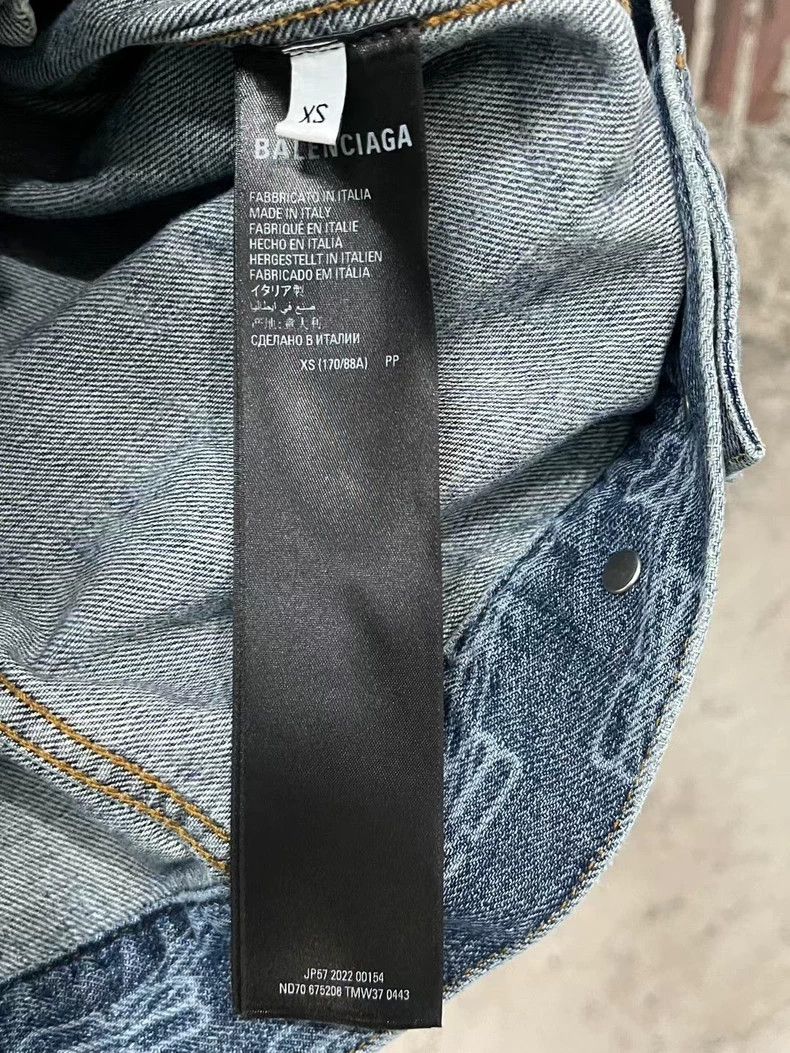Balenciaga Balenciaga Full logo buckle denim jacket Size US XS / EU 42 / 0 - 7 Thumbnail