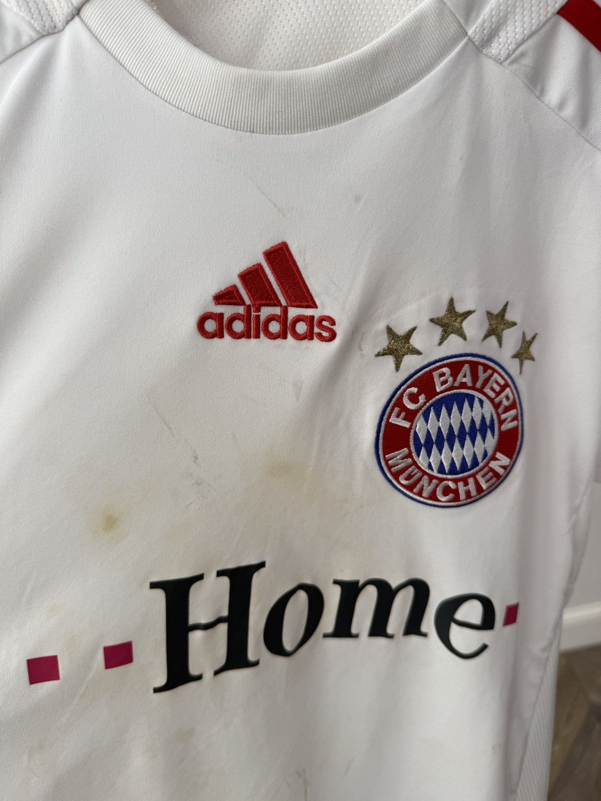 Adidas Vintage BAYERN MUNICH 2008 2009 FOOTBALL KIDS JERSEY ADIDAS Size US S / EU 44-46 / 1 - 13 Thumbnail