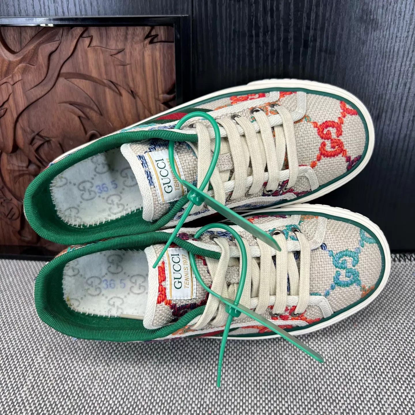 Gucci Gucci 1977 rainbow weave mint green 36.5 Size US 6 / IT 36 - 7 Thumbnail