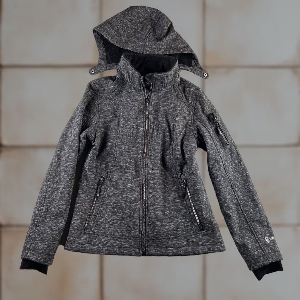 Free Country Free Country Women's Gray Black Super Softshell Storm Cuff Jacket S Tech Jacket Womens Size S / US 4 / IT 40 - 1 Thumbnail