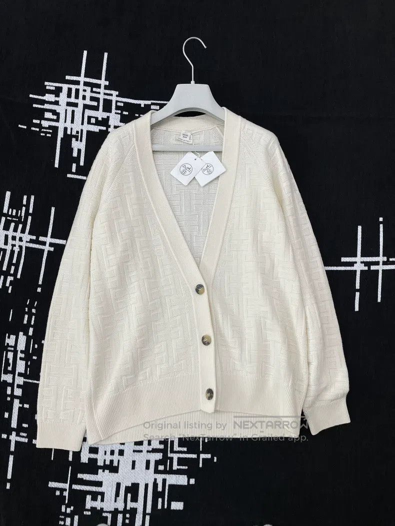 Hermes Hermes White Printed Logo Knit Open Cardigan Jacket with L Size XS / US 0-2 / IT 36-38 - 1 Thumbnail