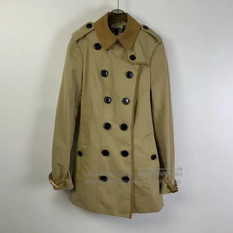 Burberry Burberry Khaki Women's Trench Coat. Size XXS / US 00 / IT 34 - 1 Thumbnail