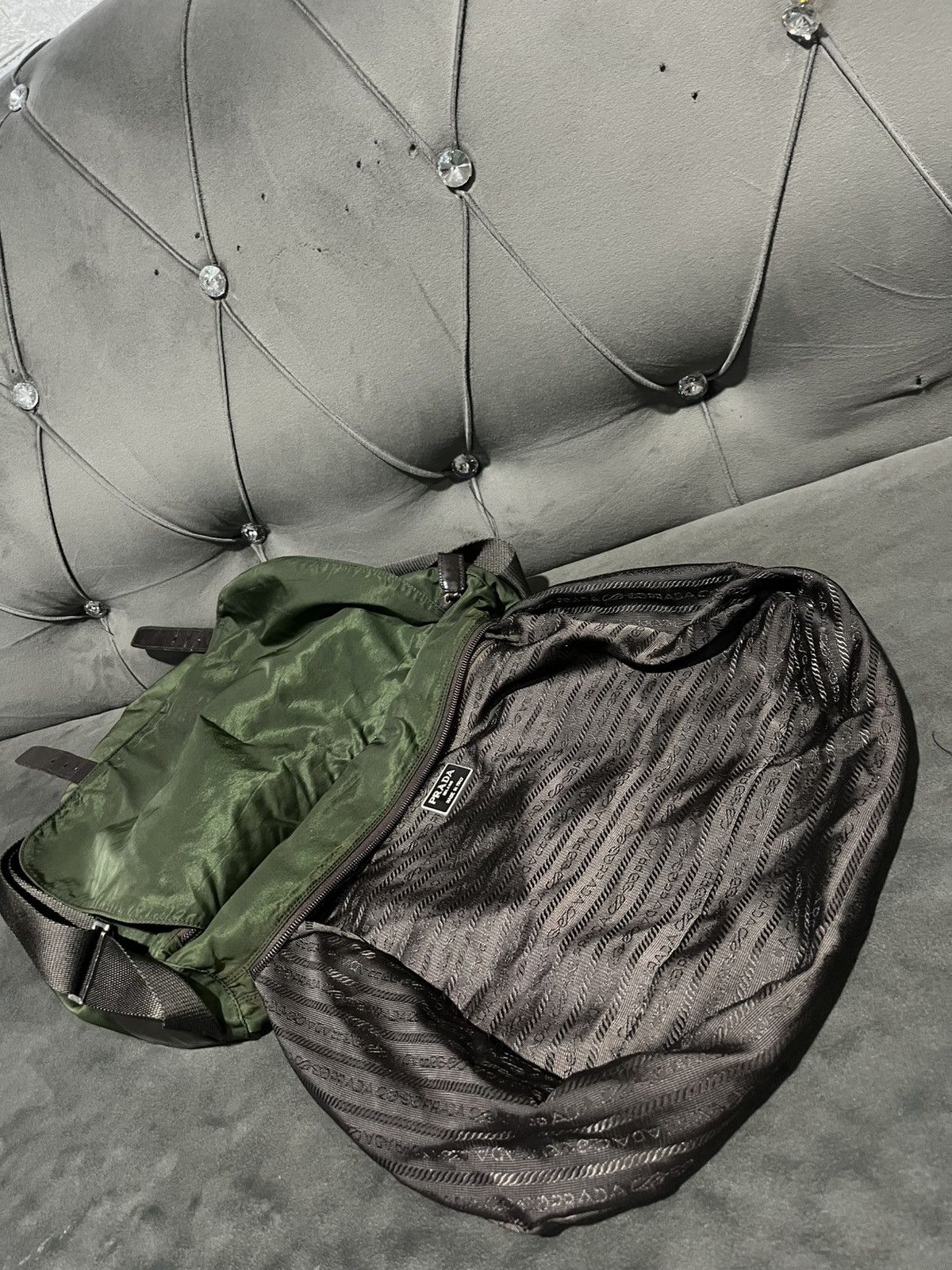 Prada Authentic Vintage PRADA Tessuto Massenger Bag Size ONE SIZE - 7 Thumbnail