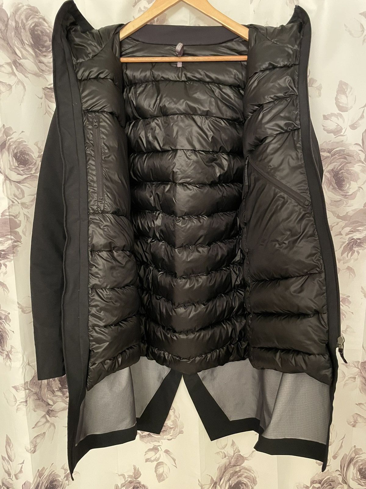 Veilance Arc’teryx Veilance Monitor Down Parka Size US M / EU 48-50 / 2 - 3 Thumbnail