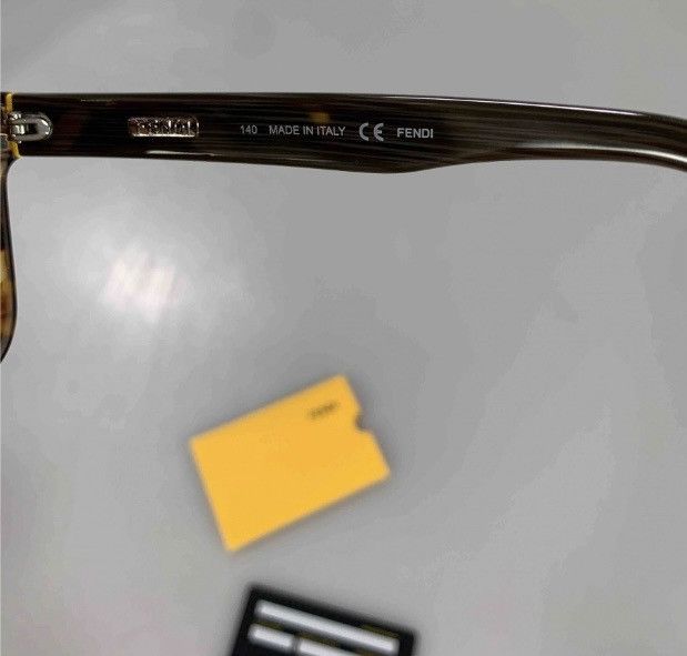 Fendi Fendi 🇮🇹 tortoise shell Havana logo sunglasses NEW Size ONE SIZE - 4 Thumbnail