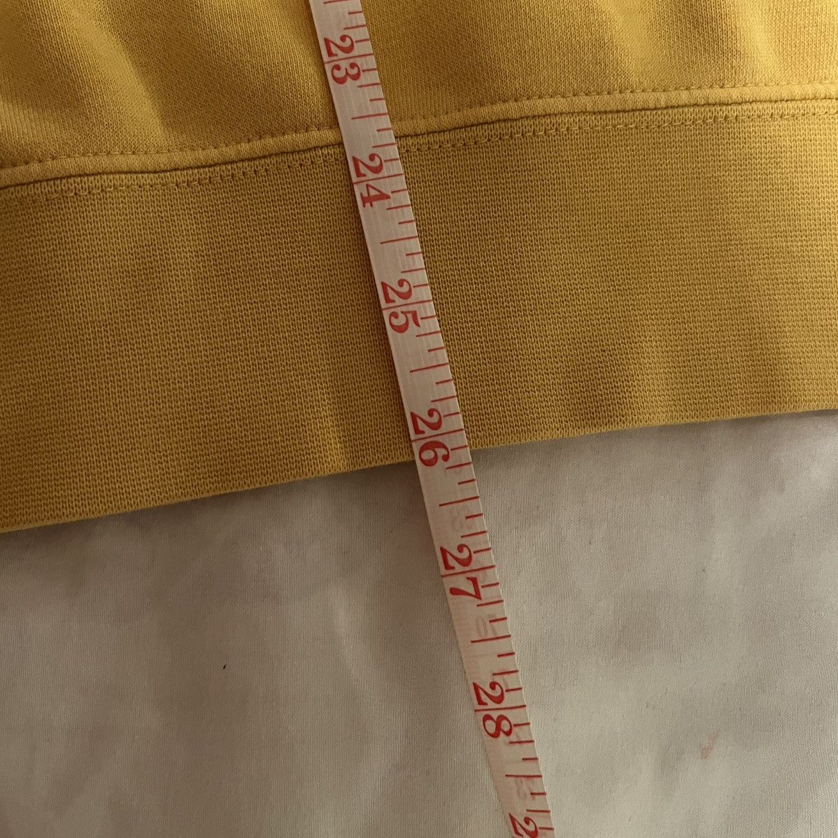 Nike Nike Sportswear SBB Swoosh Crewneck Sweatshirt Yellow Size S Size US S / EU 44-46 / 1 - 7 Thumbnail