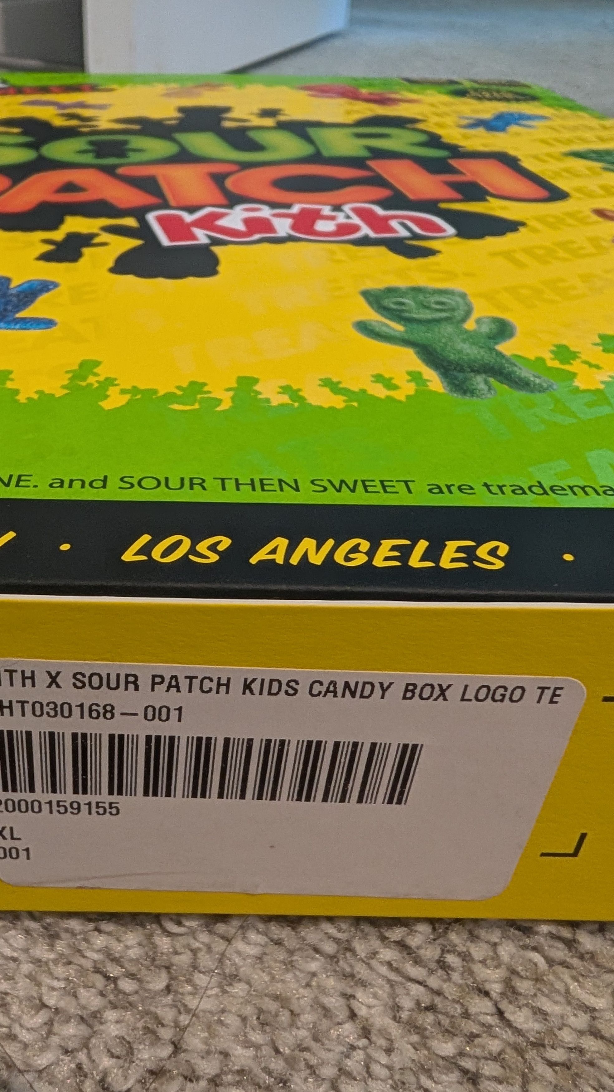 Kith Kith Sour Patch Candy Box Logo Tee (BLACK) Size US XL / EU 56 / 4 - 4 Thumbnail