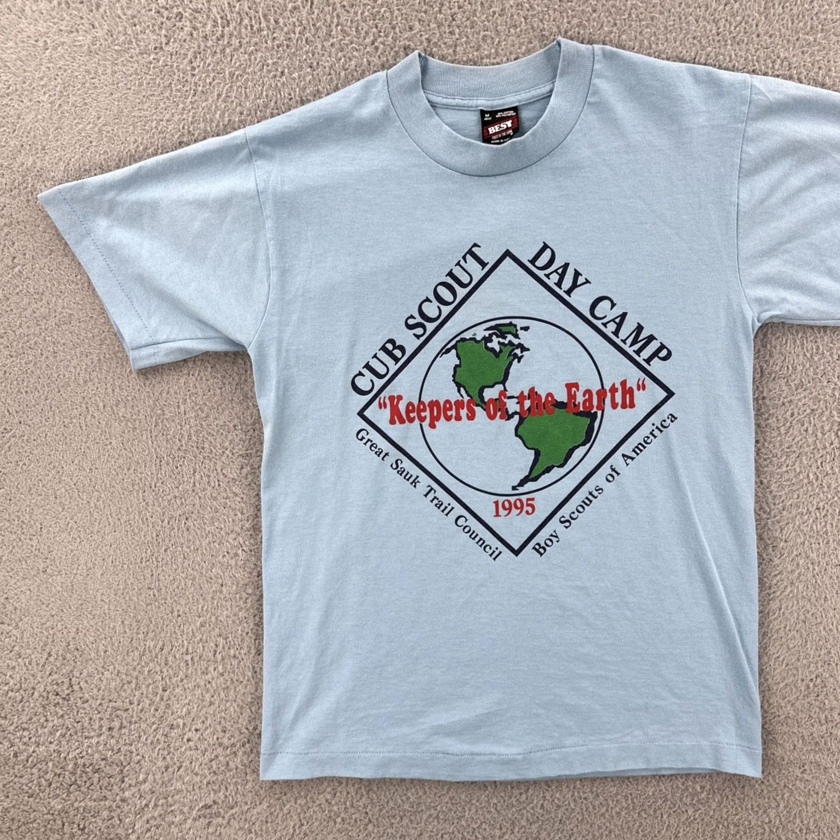 Fruit Of The Loom VINTAGE Fruit of the Loom Best M Blue Single Stitch Shirt 1995 Cub Scout Mens M Blue USA 90s Classic Stitch Shirt Size US M / EU 48-50 / 2 - 3 Thumbnail