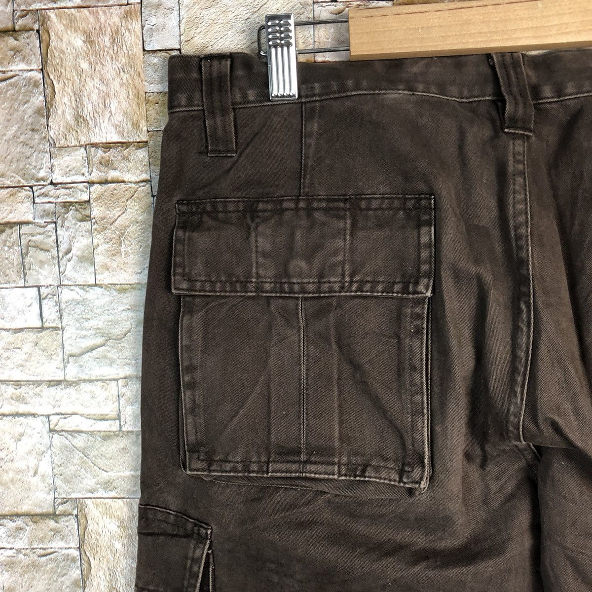 Japanese Brand Uniqlo Dark Brown Cargo Multipocket Pants #A615 Size US 32 / EU 48 - 18 Thumbnail