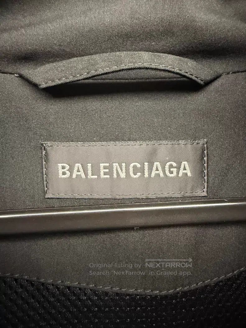 Balenciaga Balenciaga Double-zip circular motion icon embroidery on j Size US S / EU 44-46 / 1 - 3 Thumbnail