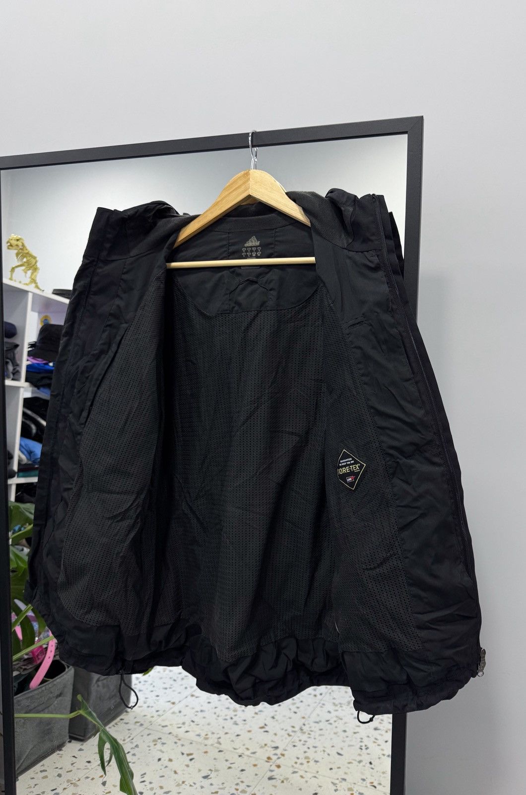 Adidas Adidas Clima 365 Gore-Tex Air Vantage Vintage Jacket 2007 Size US L / EU 52-54 / 3 - 16 Thumbnail