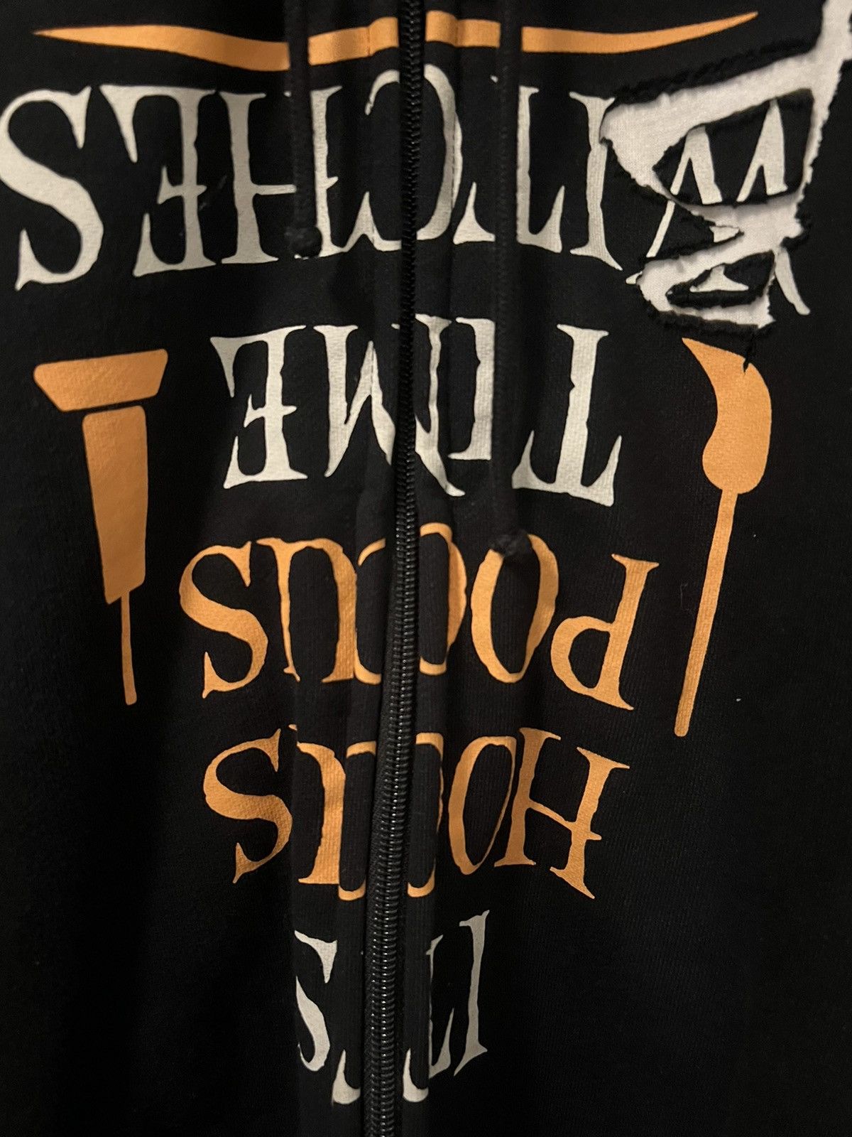 Vetements Vetements 19FW Hocus Pocus Upside Down hoodie Size US L / EU 52-54 / 3 - 3 Thumbnail