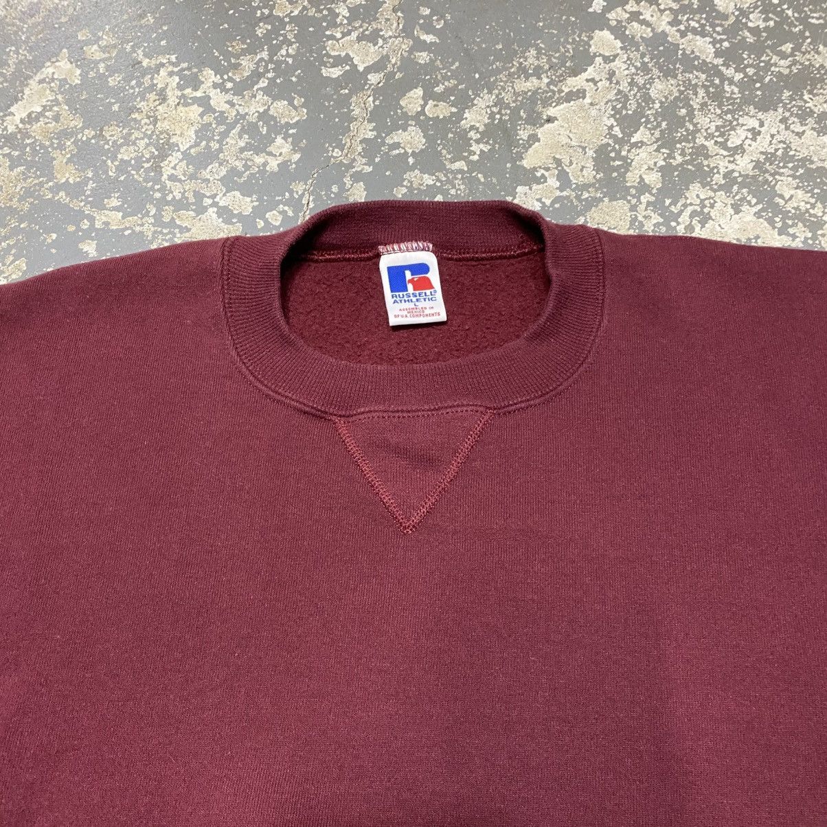 Russell Athletic × Vintage Vintage Russell Athletic Maroon Blank Boxy Crewneck Hoodie Size US L / EU 52-54 / 3 - 3 Thumbnail
