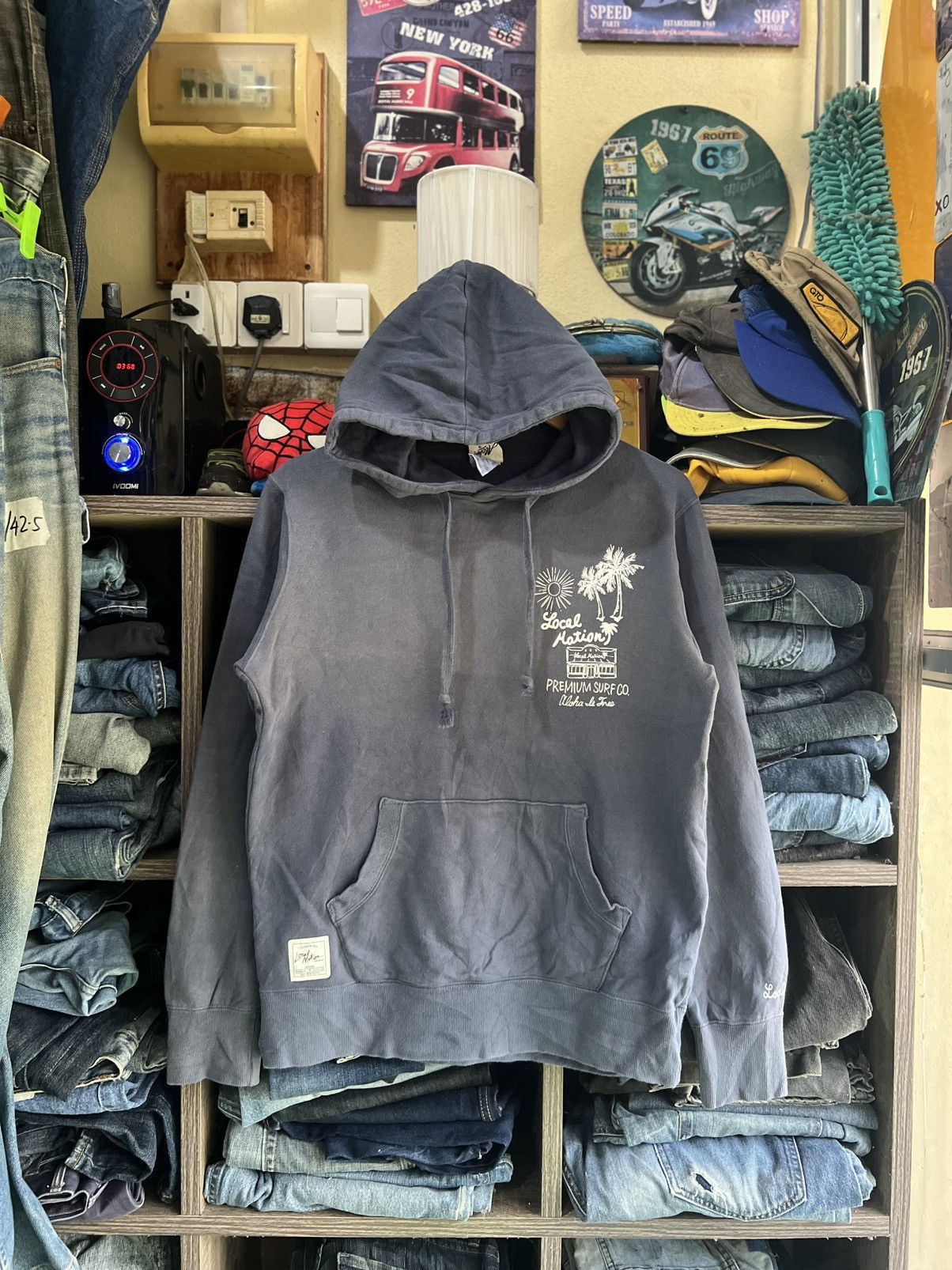 Japanese Brand 🔥Local Motion Hawaii Pullover Hoodie Size US S / EU 44-46 / 1 - 1 Thumbnail