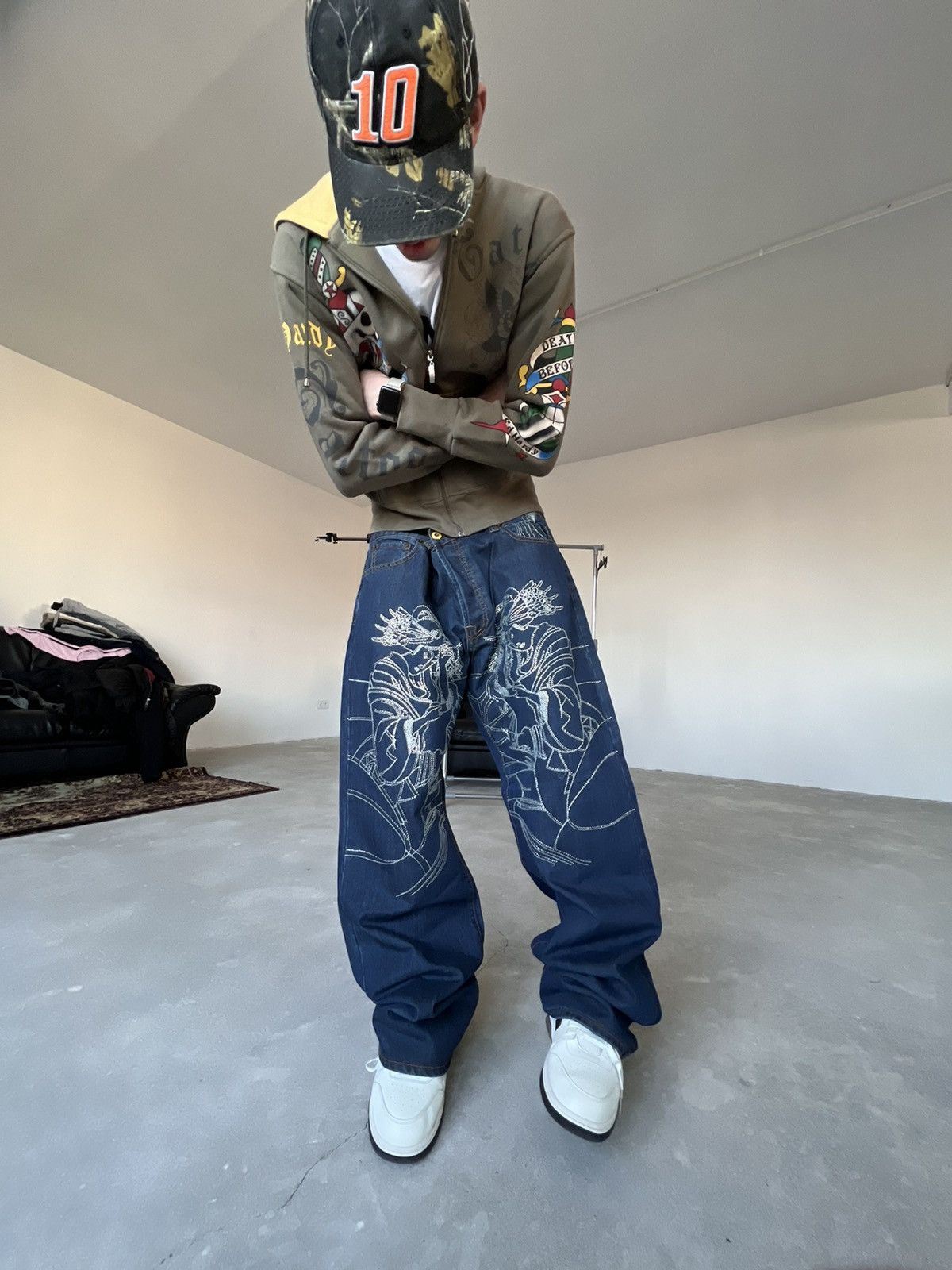 Christian Audigier NWT CHRISTIAN AUDIGIER Jeans Baggy Gangsta Size US 38 / EU 54 - 2 Thumbnail