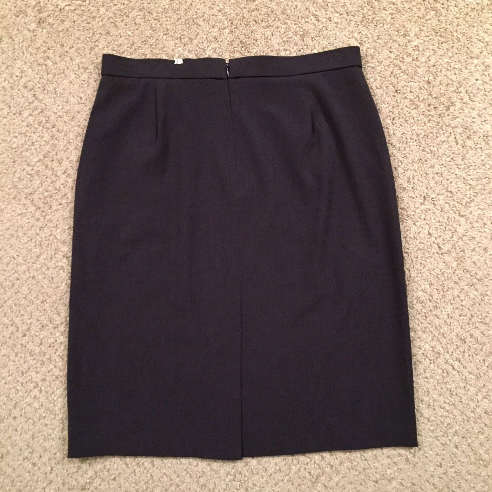 Vintage Preswick & Moore Skirt Knee Length Gray Size 12 Pencil Business Women Regular Unlined Zip Size 34" / US 12 / IT 48 - 6 Thumbnail