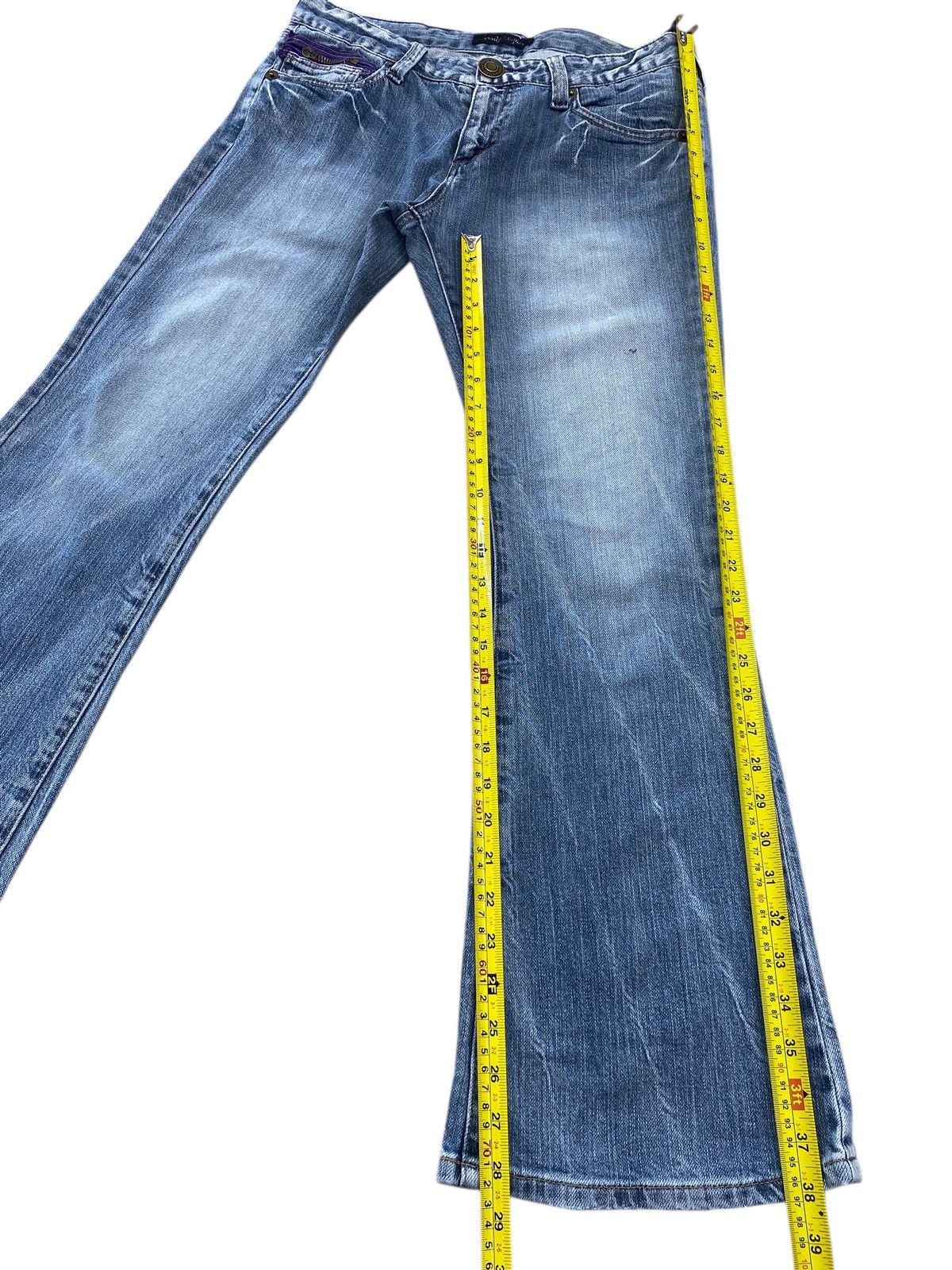 Japanese Brand Japanese Brand Light Wash Style Flare Jeans Size US 32 / EU 48 - 8 Thumbnail