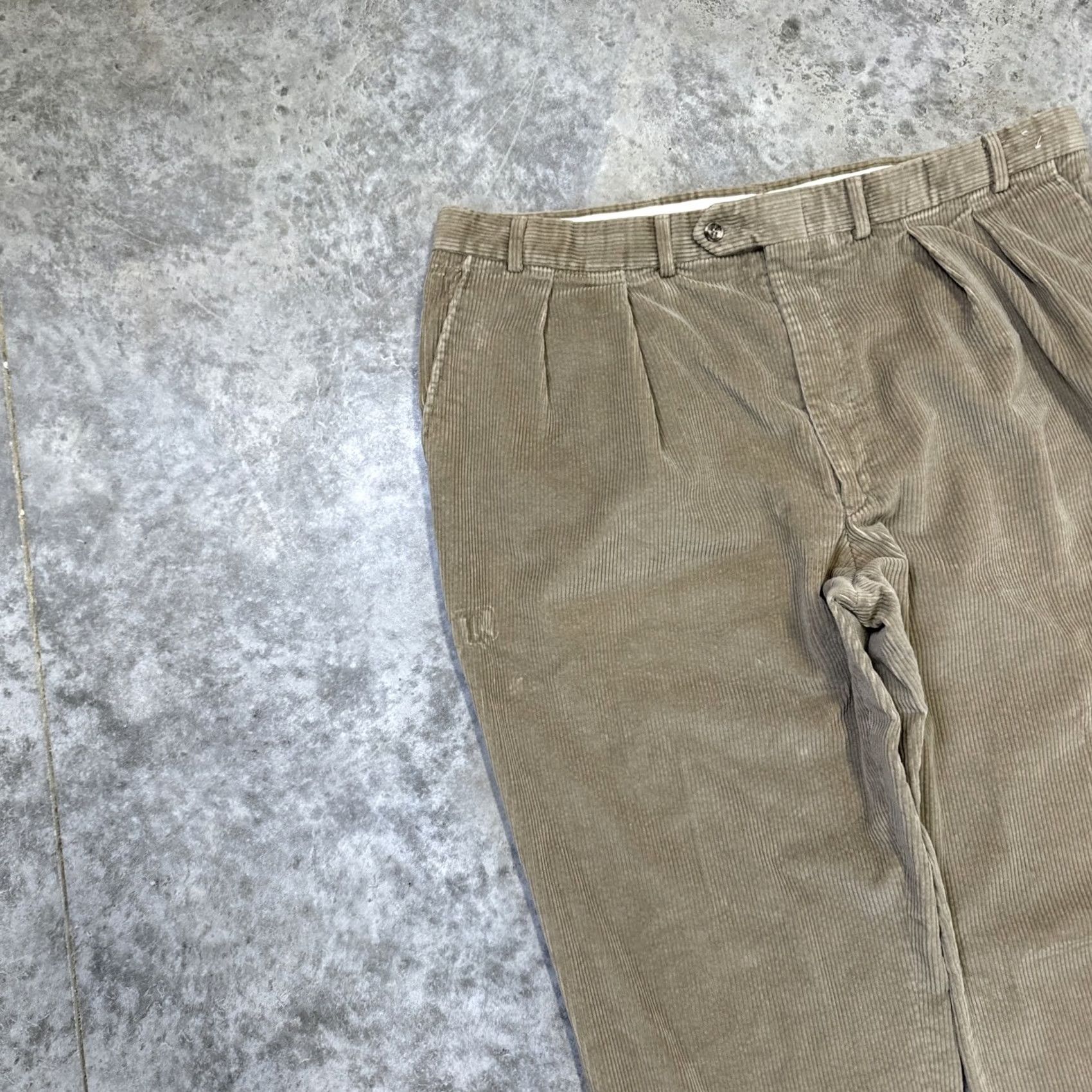 Vintage VINTAGE L.L. Bean Pants Mens 40x33 Corduroy 90s USA Made Tan Brown Outdoors Size US 40 / EU 56 - 3 Thumbnail