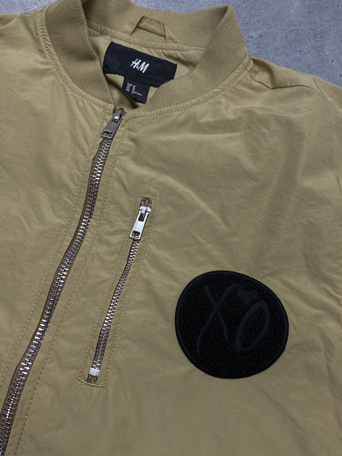H&M × The Weeknd × XO The Weeknd XO h&m bomber Size US M / EU 48-50 / 2 - 5 Thumbnail