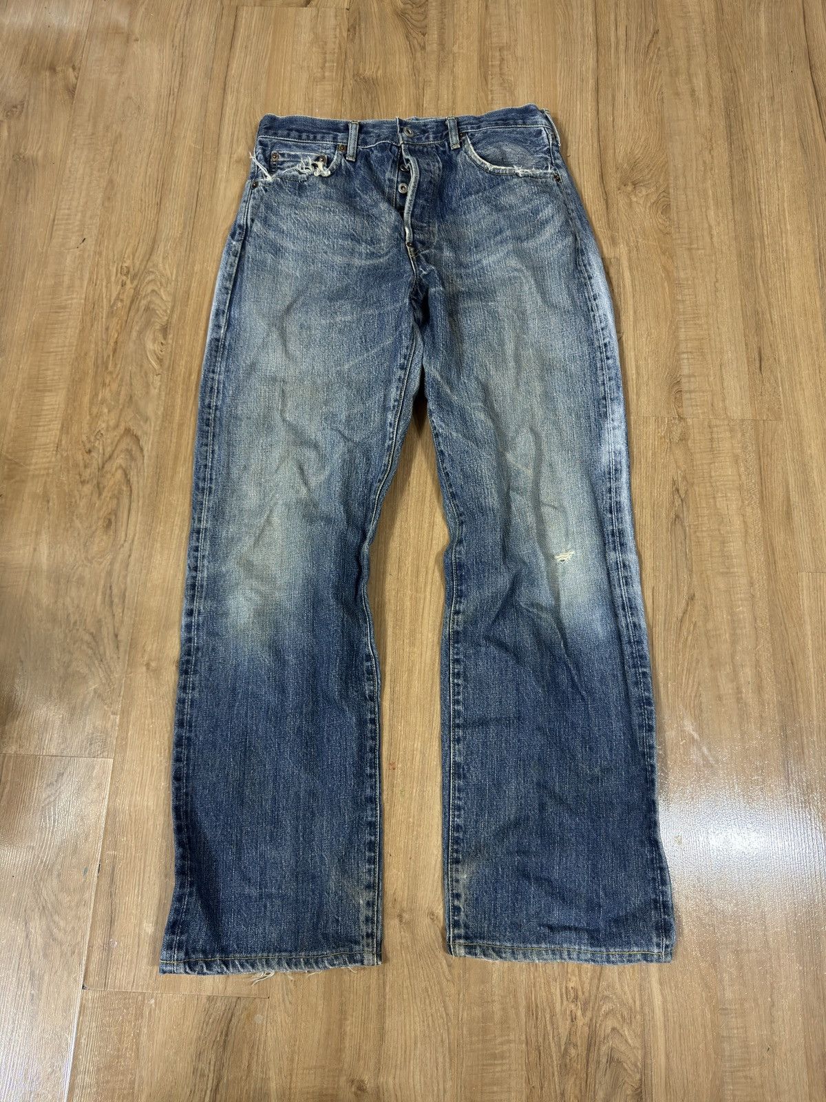 Levi's Vintage Clothing Vintage LEVIS BIG E Made in Japan Jeans Size US 32 / EU 48 - 1 Thumbnail