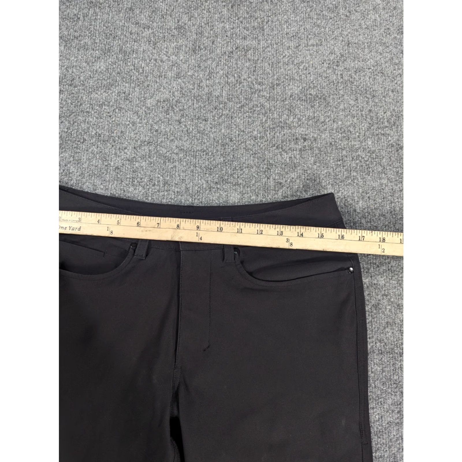 Lululemon Lululemon ABC Pant Slim Warpstreme 30" Black Mens Shirt Pants Slim Chino Casual Business Formal City Preppy 30 Men Mens Size US 30 / EU 46 - 5 Thumbnail