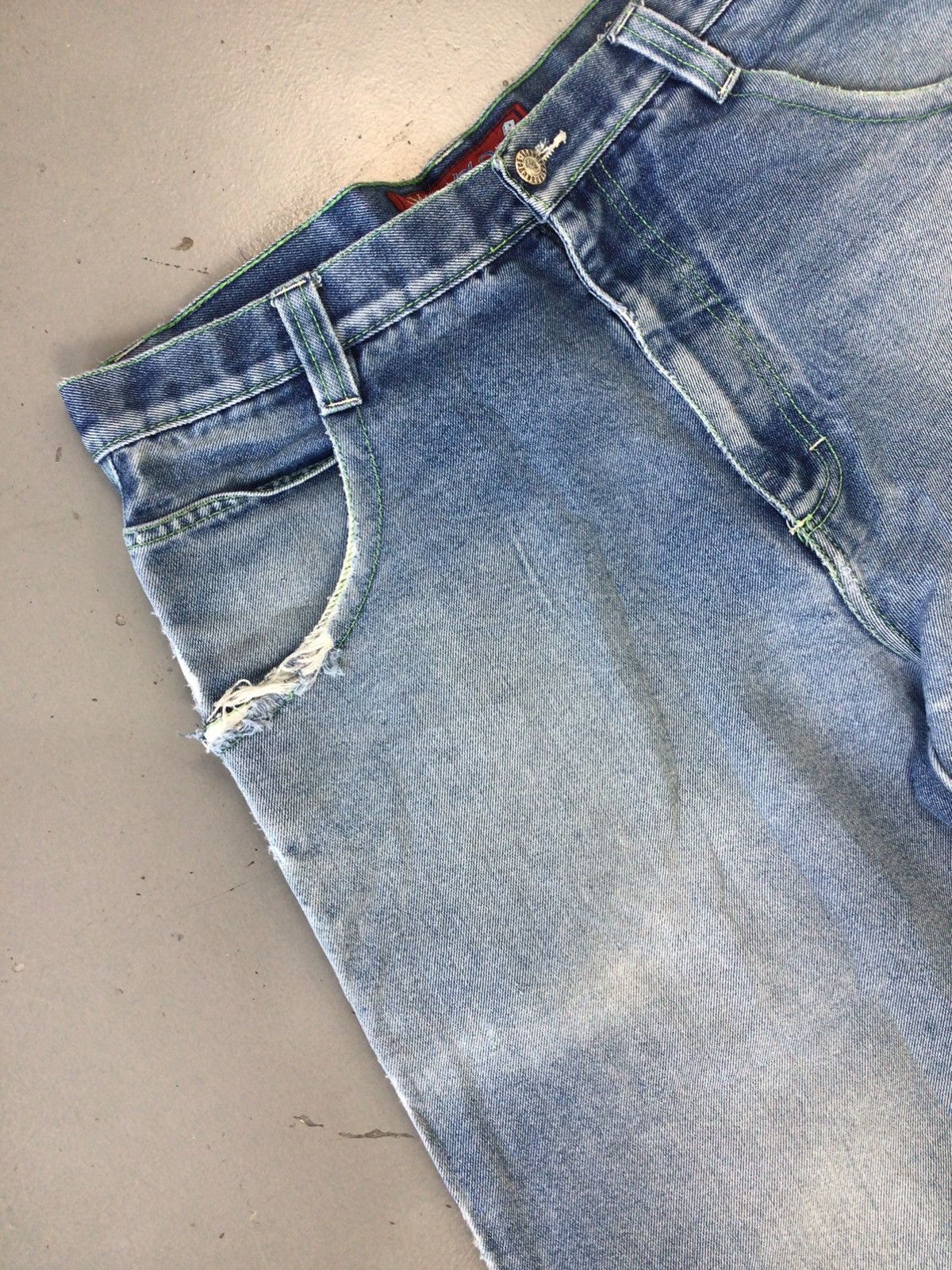 JNCO × Southpole × Vintage Vintage snakeyes SpellOut embroidered flared denim Size US 33 - 7 Thumbnail