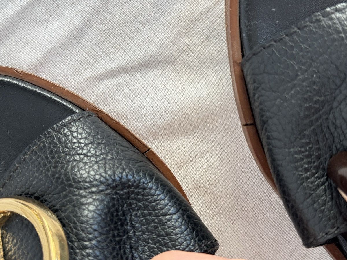 Louis Vuitton Louis Vuitton Lock It Black Leather Sandals Flip Flops Size US 7 / IT 37 - 9 Thumbnail